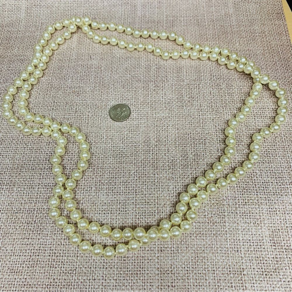 LongβKnottedβGlassβPearlβNecklaceβ